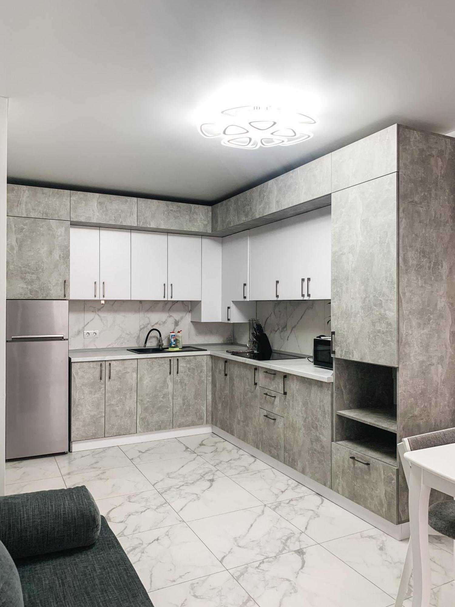 Apartments Domovik Myru St. 11S/21 Mukatsjeve Eksteriør bilde